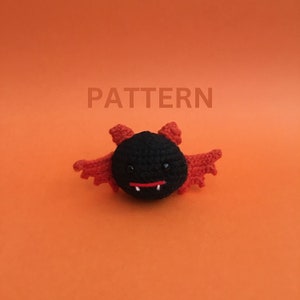 Patrón Amigurumi a Ganchillo para Vincent el Murciélago Vampiro Halloween (PDF en inglés) / Peluche a Ganchillo