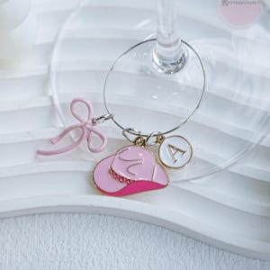 Etiquetas personalizadas para sombrero de vaquero con letras para copas de vino, lazo con letras, aro, etiqueta con letras para copas de vino, decoración para regalos de fiesta.
