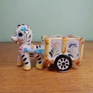 Super cute zebra pulling cart planter, ceramic, made in Japan, 8592