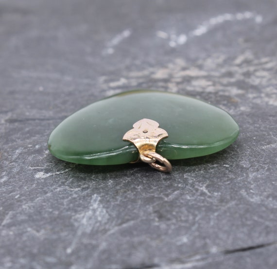 Vintage Chinese Nephrite Jade Heart Shaped Pendan… - image 2