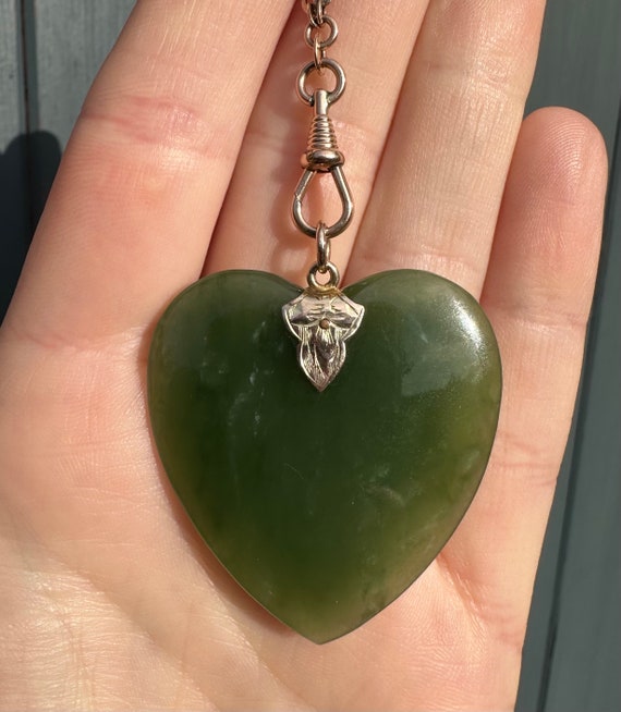 Vintage Chinese Nephrite Jade Heart Shaped Pendan… - image 6