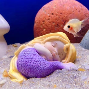 Mermaid Statue Fish Tank Sculpture Resin Fairy Mermaid Aquarium Figurine Sleeping Mermaid Statue Gift for Friends for Home Decor