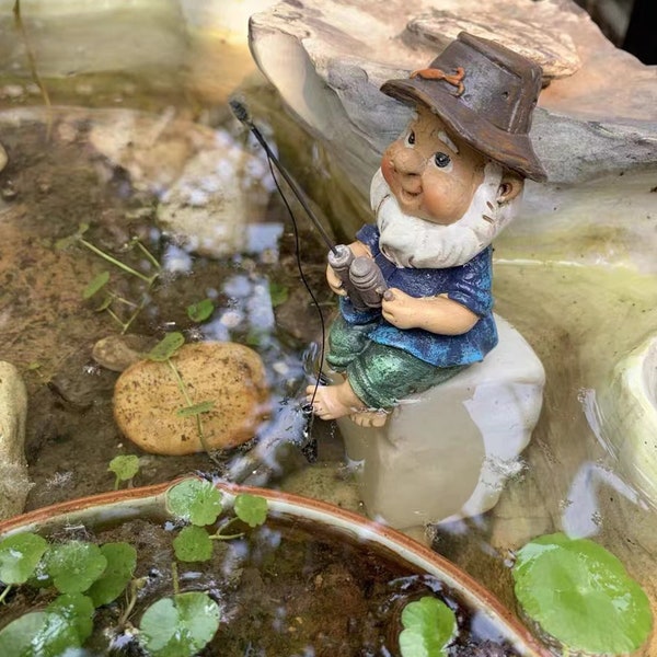 Gnomes Elf Fisherman Fish Tank Decor Resin Fairy Dwarf Fisherman Figurine Pool Decor Fisherman Sculpture Fisherman Statue Garden Decor