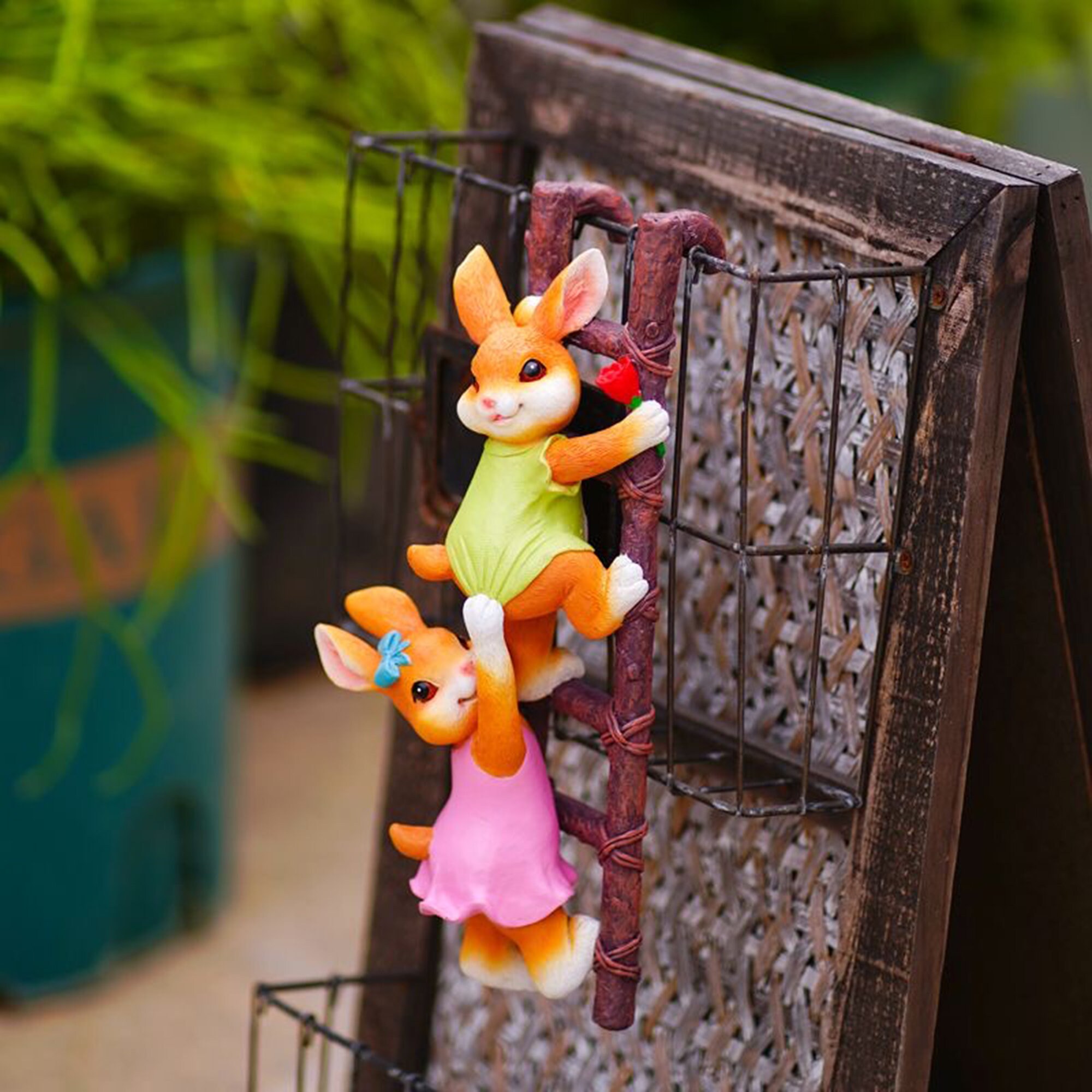 Rabbit Climbing Ladder Tree Face Resin Rabbit Statue Tree Hugger Fairy ...