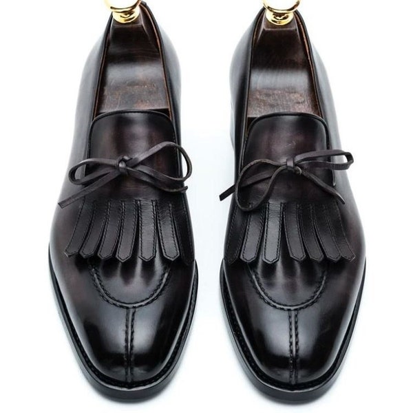 Bespoke Men's Hand Stitched black Leather fringe dress shoes moccasins, Men's Dress up stylish formal wear moccasins shoe