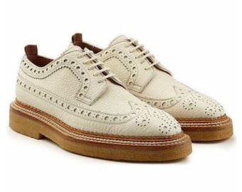 Chaussures Oxford beiges faites à la main pour hommes | Chaussures richelieu à semelle en crêpe pour hommes | Chaussures d'affaires formelles pour soirées régulières