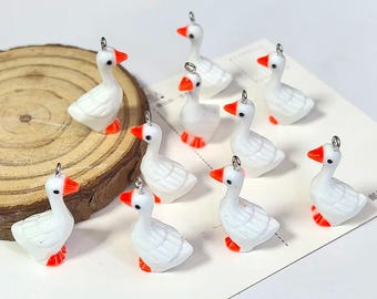 10 breloques oie mignonnes, pendentif canard blanc, breloques oiseaux en résine pour la fabrication de bijoux, perles d'animaux kawaii pour boucles d'oreilles et porte-clés
