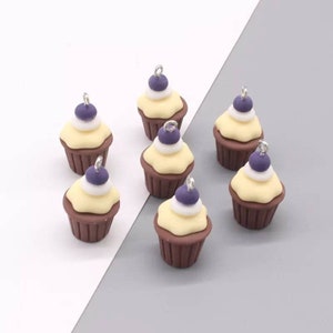 10 pieces of cupcake muffins food candy cake resin charms for jewelry making