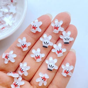 50 pcs of Mickey Glove Cabochons Cute Cartoon Hand Charms Flatback Resin Cabochons for Jewelry Making DIY Crafts Scrapbooking Nail Art