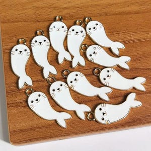 10 pcs of Cute Seal Charms for Jewelry Making, Ocean Animal Pendant, White Enamel Seal Charms for DIY Bracelets and Earrings