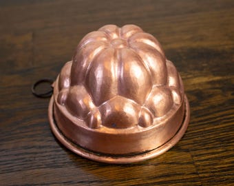 Antique French Tin-Lined Copper Hammered Cake Jelly Mold 4.5"