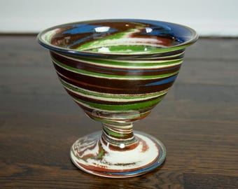 ヴィンテージ デザートサンズ陶器 渦巻き釉薬 台座付きボウル皿