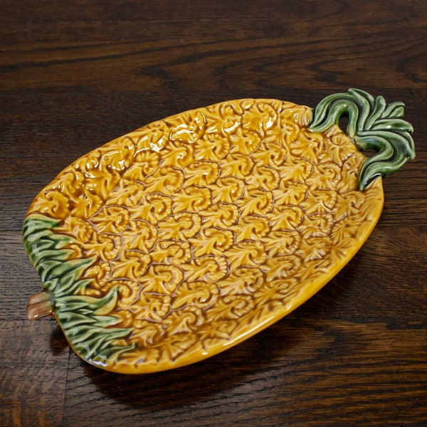 Olfaire Bordallo Pinheiro Pineapple Textured Dish Tray Made in Portugal