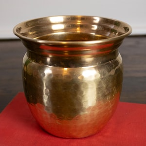 ヴィンテージの槌目加工真鍮プランターカシュポット