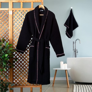 Luxury Waffle Robe for Womens and Mens Black, Organic 100% Turkish Cotton, Elegant Waffle Weave Cozy Housecoat, Quick-Dry Soft Bathrobe