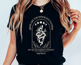 Shakespeare Shirt. Lady Macbeth Shirt. Snake shirt. Dark Academia. Alt Style. Literature shirt. Literary shirt. Dark cottagecore. Gothic.