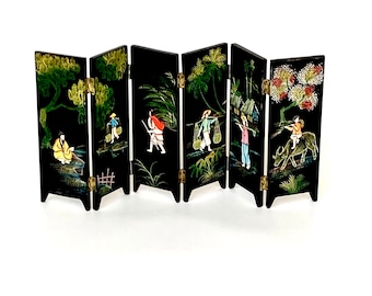 Vintage 1950s Asian Hand Painted Two Sided 6 Panel Tabletop Miniature Wood Lacquer Screen, Japanese