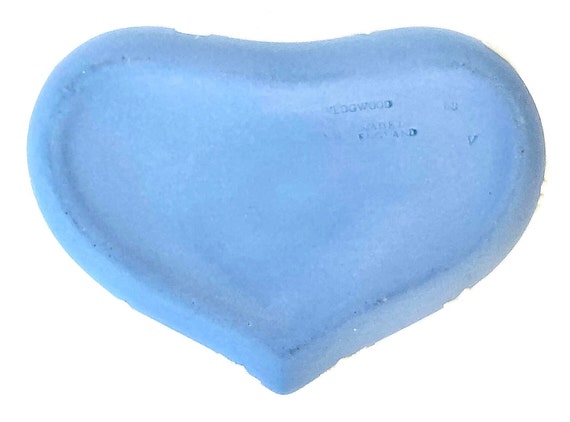 Vintage Wedgwood Jasperware Blue, Heart Shaped Bo… - image 9