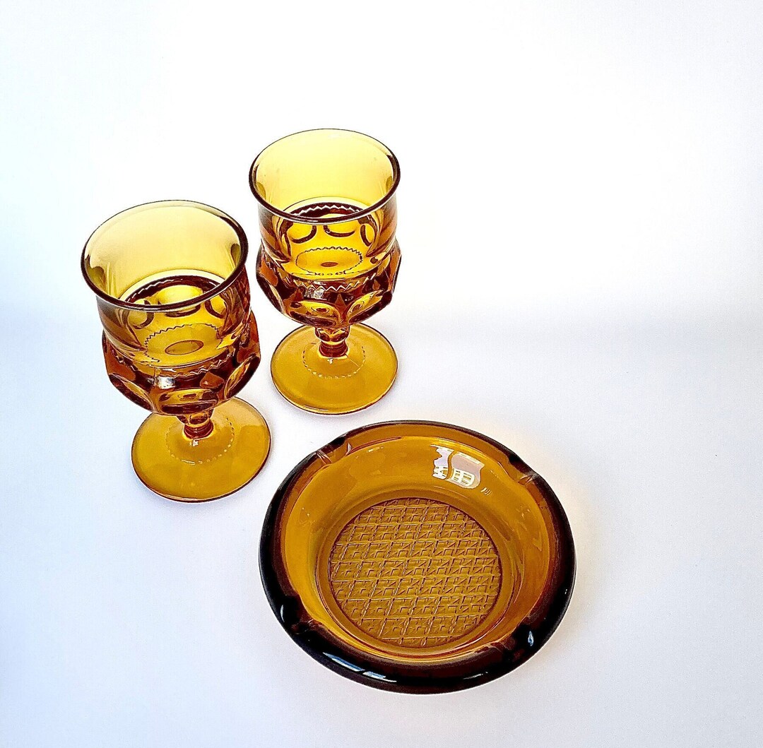 Vintage Retro Round Amber Glass Ashtray 6 Inches Circa 1960s Etsy