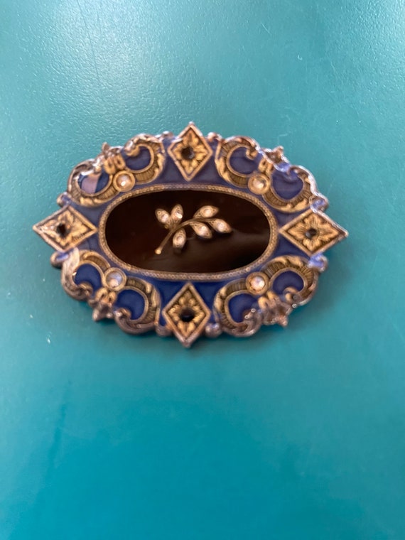 Beautiful Art Deco Brooch made in France