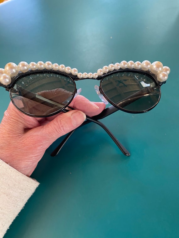 Glamorous 1950s sunglasses - never worn. - image 1