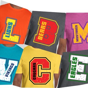 Camisetas con letras escolares personalizadas con nombre de mascota o pueblo. Gran regalo para estudiantes, profesores o cualquier aficionado a los deportes, equipos de secundaria o universitarios.