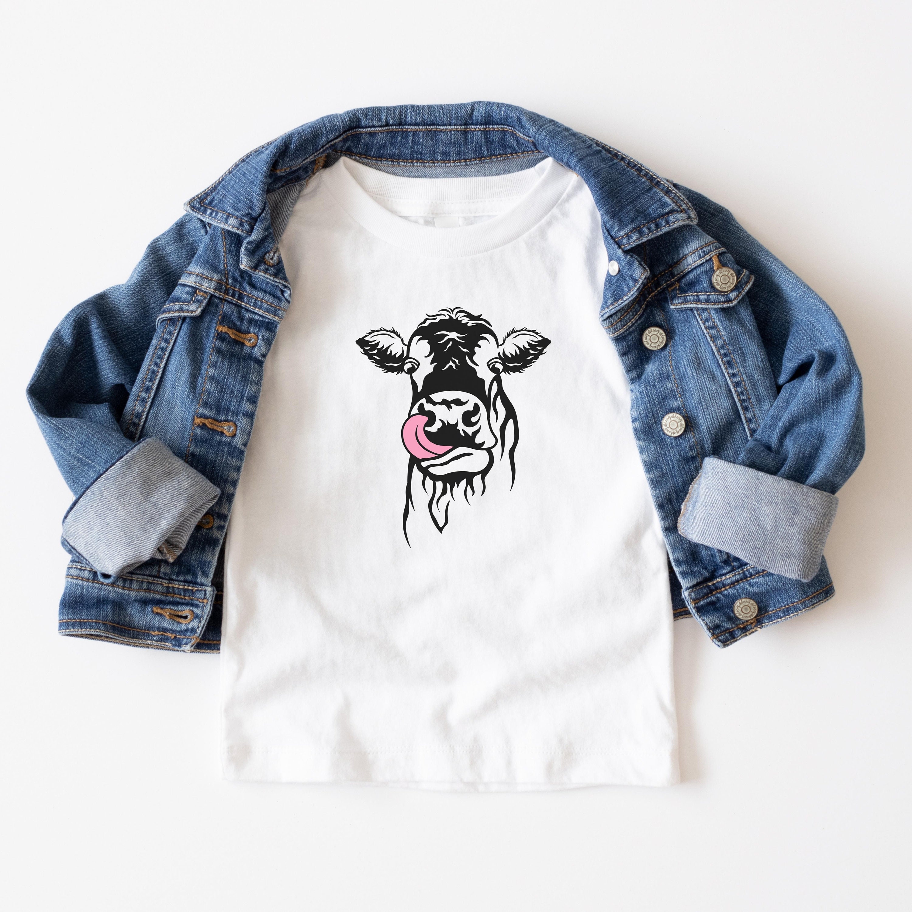 Moo Cow Kids PNG sublimatie warmteoverdracht grafisch T-shirt ontwerp digitaal downloadbestand Afdrukbare Moo-letters Kleding Unisex kinderkleding Tops & T-shirts T-shirts T-shirts met print 
