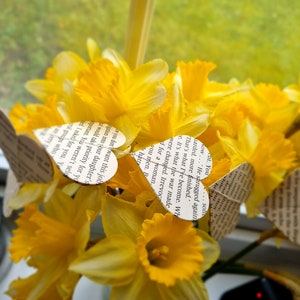 Recycled Book Page Heart Garland: Vintage Wedding Decor