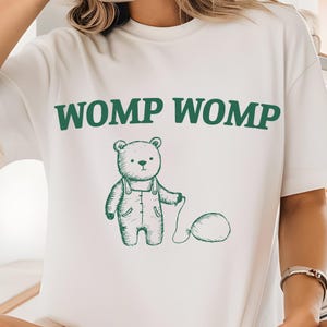 Womp Womp, t-shirt dessin animé rétro, t-shirt étrange, t-shirt meme, t-shirt panda poubelle, chemise ours - t-shirt unisexe