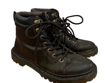 Vintage Dr. Martens Cecil Leather Lace up Boots Brown  display picture 3