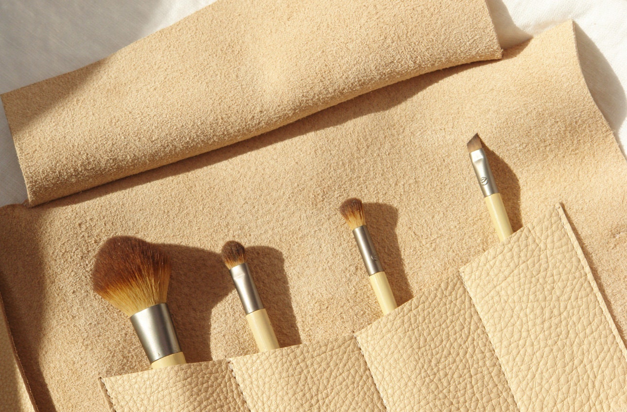 Makeup Brush Bag,roll up Makeup Bag,brush Roll up Case,custom Leather  Roll,makeup Brush Case 