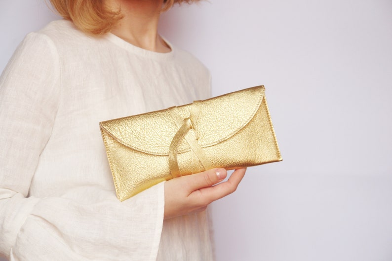 Goldhochzeit Clutch goldene Abendunterarmtasche Geldbörse Goldfarbene Leder-Clutch Hochzeitstasche Bild 3