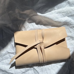 Clutch de boda / Bolso tipo sobre / Bolso de cuero / Monedero de cuero para mujer / Regalo para dama de honor