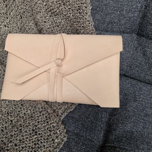 Wedding clutch Envelope bag Leather handbag Womens leather purse Bridesmaid gift image 3