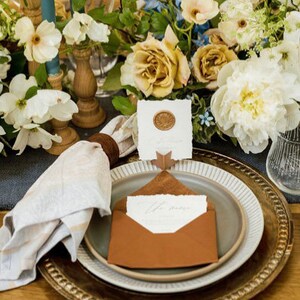 Leather envelopes for wedding invitations Rustic wedding envelopes Birthday envelope Vegetable tanned leather envelope Money gift envelope