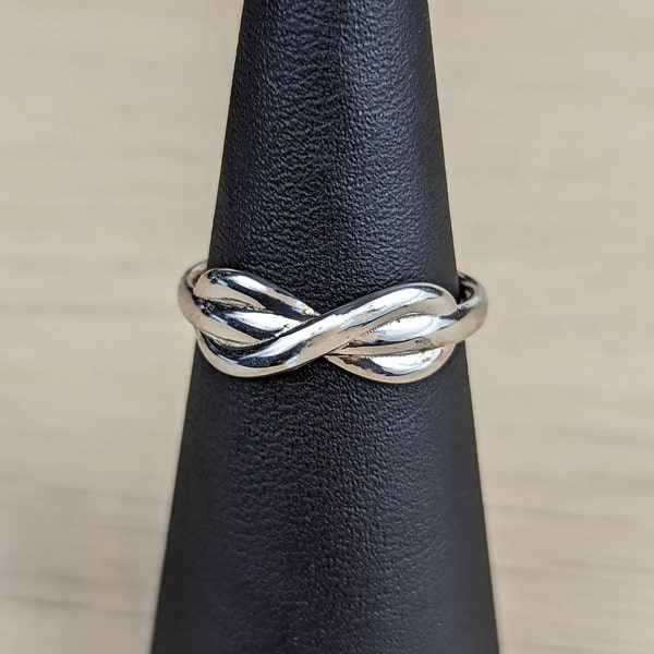 Infinity Ring in echt Silber -TOP TREND modern  | Schmuckstyck