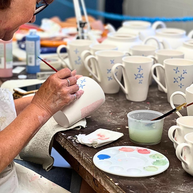 Highland Cow Cottage Hand Painted Large Tea Pot Set - Highland Cow