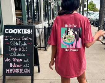 Anime gym shirt, Oversized workout t-shirt, Gym warmup shirt, Weight lifting shirt, Comfort Colors, Pump Cover, Funny gym Tee, Muscle Mommy