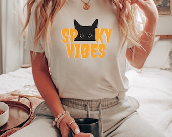 Spooky Vibes Halloween T-shirt | Black Cat Tee | Halloween Cat | October T-shirt | Fall Shirt | Cute Cat Halloween Shirt | Cat Lovers