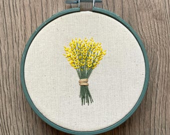 4-inch Micro Embroidery Hoop - Yellow Bouquet