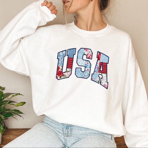 USA Patchwork Sweatshirt, Floral USA Hoodie, Red White And Blue Sweater, Girly Patriotic Shirt, Retro USA Sweatshirt, Independence Day Tee