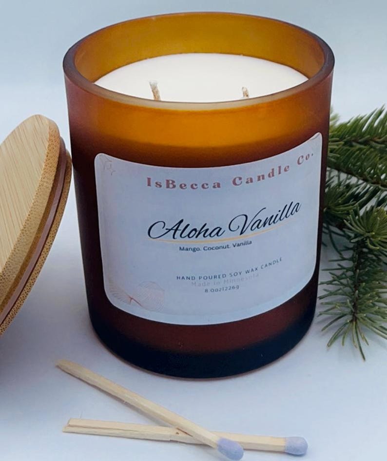 IsBeccaCandleCo Candle