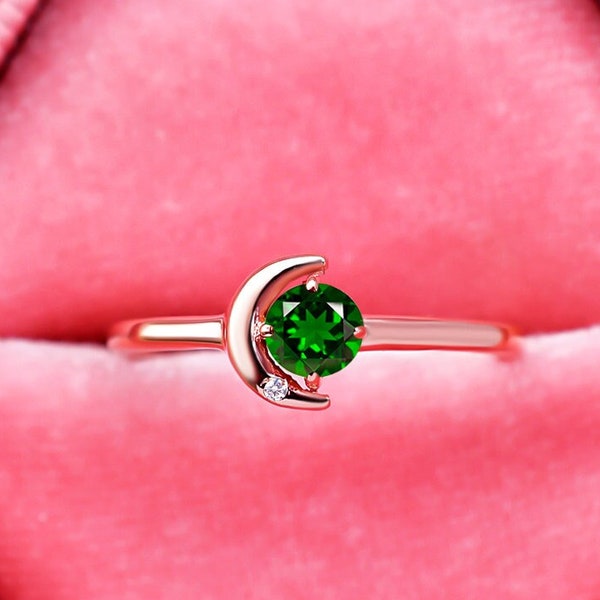 Vintage round green emerald engagement ring solid 14k rose gold cluster moon star diamond ring women dainty anniversary ring gift for her