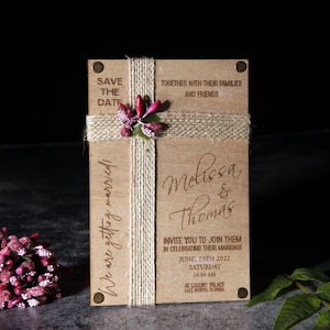 Set di inviti di nozze in legno - Inviti in legno - Invito bordeaux, annodato floreale
