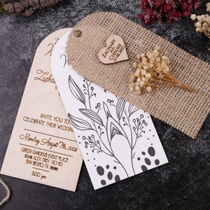 Faire-part de mariage rustique avec coeur en bois et toile de jute, Faire-part de mariage floral et en bois, Faire-part de mariage bohème avec un motif floral