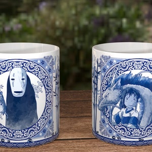 Taza japonesa Blue Willow Dragon Ghost de 10 onzas, taza de acuarela, arte de anime pastiche, lindo regalo geek kawaii