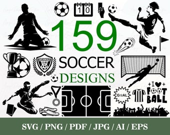 Può includere: Un set di 159 disegni di calcio in bianco e nero, tra cui giocatori, trofei, un pallone da calcio, una porta, un tabellone segnapunti e una folla di tifosi. Il testo "SOCCER DESIGNS" è scritto in lettere verdi.