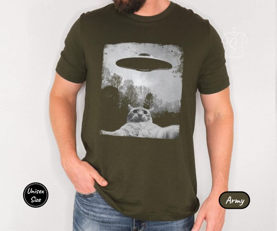 Funny Cat Shirt, Funny Cat Gift, Cat and UFOs, Funny Shirt, Funny Cat Lover Shirt, Cat Lover Gift, Vintage T Shirts, Novelty Tshirts
