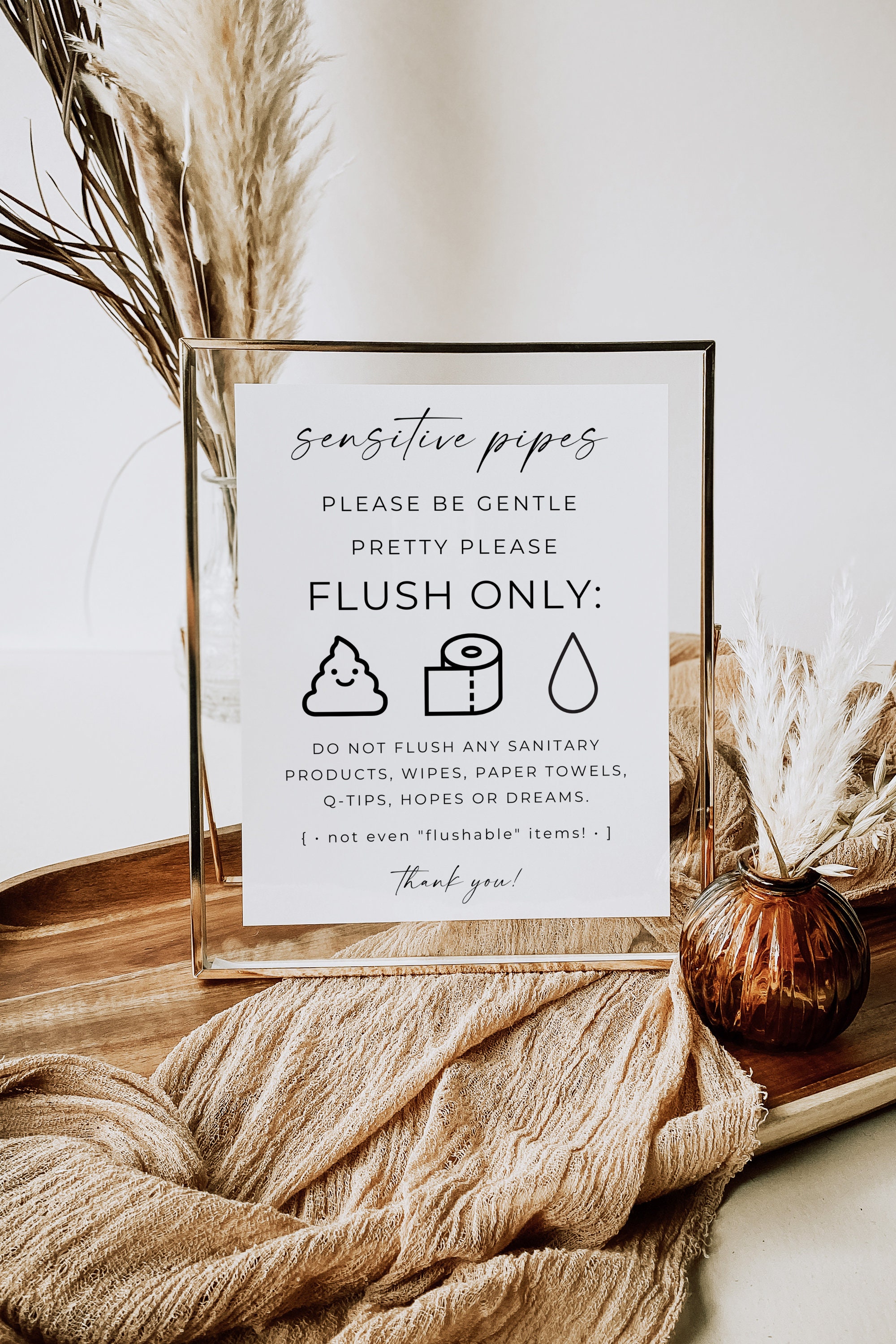 Flush Only Toilettenpapier & Naturabfall Schild, niedliches empfindliches Pfeifen Emoji druckbares Schild, Waschmaschinenfest, elegantes Design, bearbeitbar, Canva
