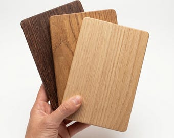 Verpakking met 3 stalen van massief eikenhout.